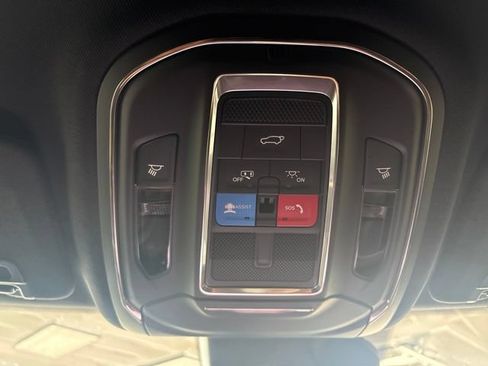 New 2026 Jeep Grand Cherokee L 4WD image 44