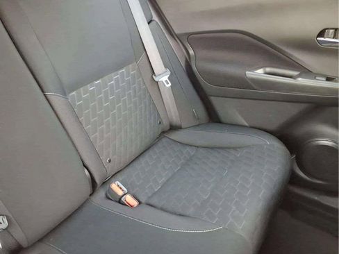 Used 2024 Nissan Kicks SV FWD image 18