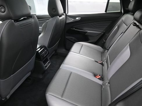 Used 2023 Volkswagen ID.4 S RWD image 27