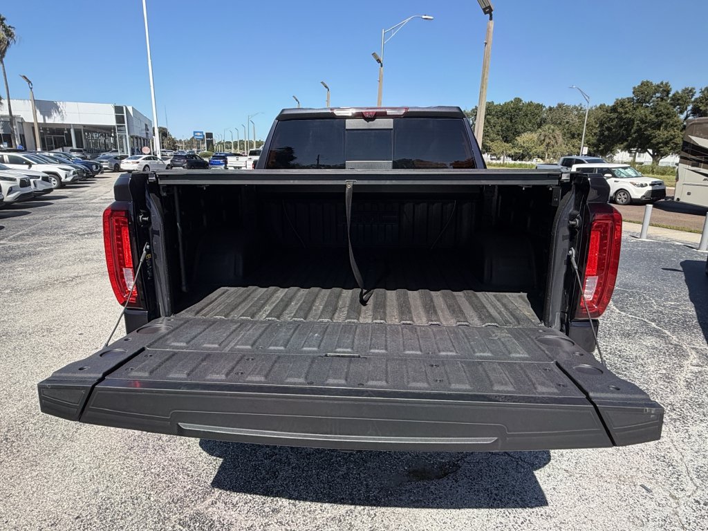 Used 2025 GMC Sierra 1500 AT4 w/ AT4 Premium Package AWD/4WD image 11