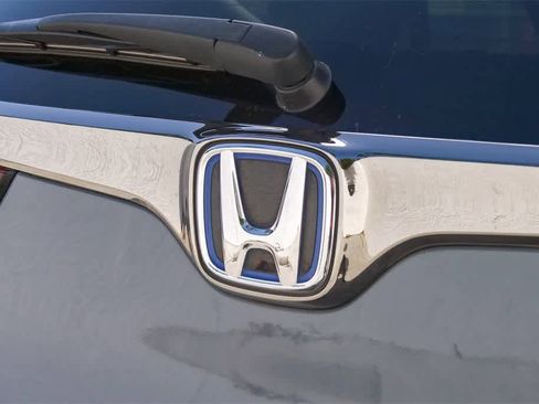 Used 2022 Honda CR-V Touring image 11