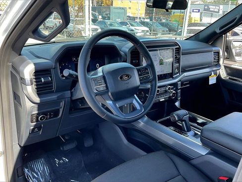 New 2025 Ford F150 XLT w/ Equipment Group 301A Standard image 8