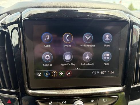 Used 2023 Chevrolet Traverse LT FWD image 27