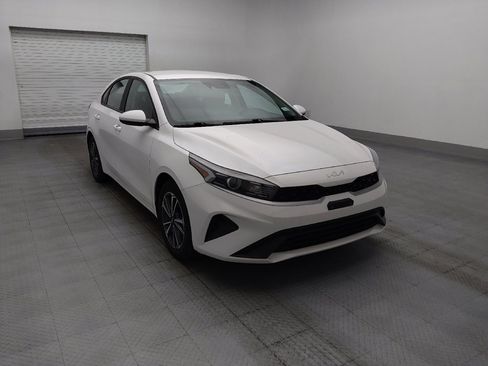 Used 2023 Kia Forte LXS FWD image 13