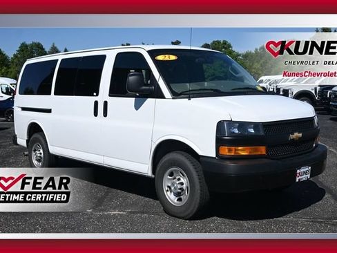 Used 2023 Chevrolet Express 3500 LS RWD image 1