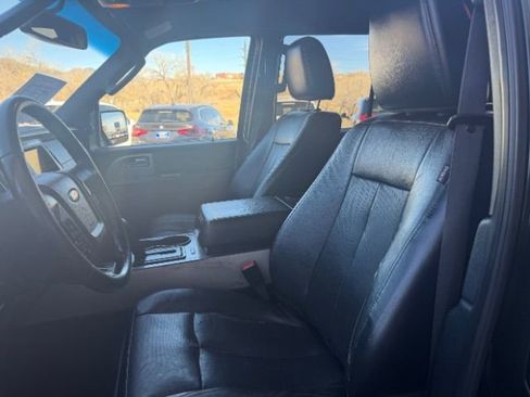Used 2016 Ford Expedition XLT w/ Equipment Group 202A image 20