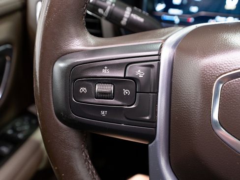 Used 2022 GMC Yukon SLT w/ SLT Premium Package AWD/4WD image 28