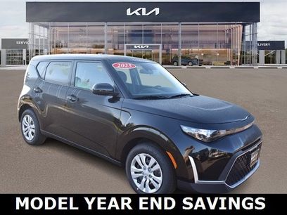 New 2025 Kia Soul LX