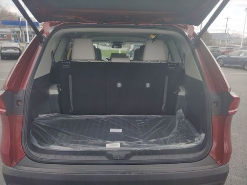 New 2026 Toyota Grand Highlander XLE image 10