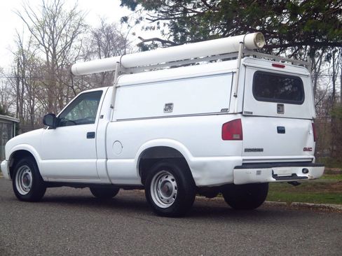 Used 2003 GMC Sonoma SL RWD image 4