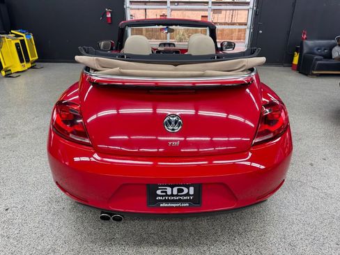 Used 2013 Volkswagen Beetle TDI FWD image 12