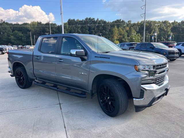 Used 2021 Chevrolet Silverado 1500 LT w/ LPO, Dark Essentials Package RWD image 9