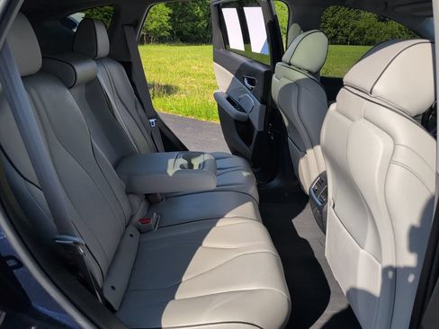 Certified 2024 Acura RDX SH-AWD w/ Advance Package image 52
