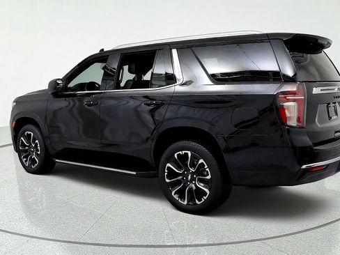 Used 2023 Chevrolet Tahoe LT w/ LT Signature Plus Package AWD/4WD image 3