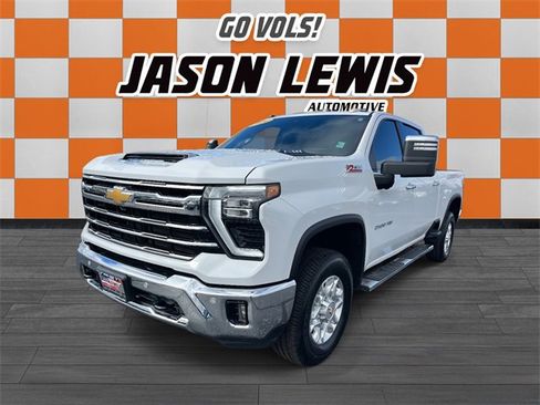 Used 2024 Chevrolet Silverado 2500 LTZ w/ LTZ Premium Package image 10