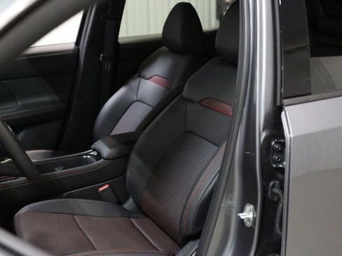 New 2026 Nissan Kicks SR w/ Interior Electronics Package image 8