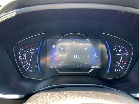 Used 2019 Hyundai Santa Fe SEL AWD/4WD image 25