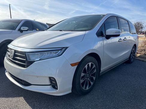 Used 2024 Honda Odyssey EX-L image 1