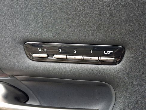 Used 2018 Lexus LS 500 AWD w/ Interior Upgrade Package image 26