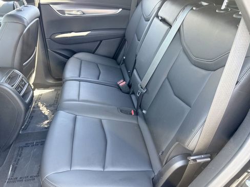 Certified 2023 Cadillac XT5 Luxury FWD image 18