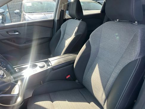 Used 2023 Nissan Rogue SV image 20