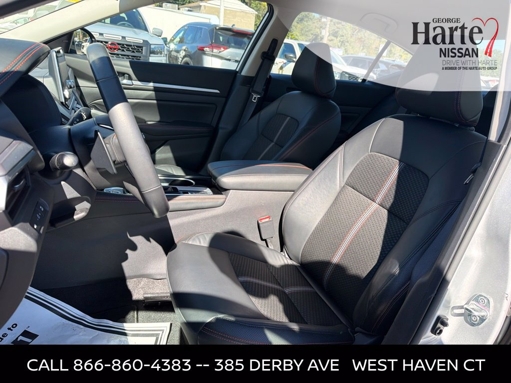 Certified 2024 Nissan Altima 2.5 SR AWD/4WD image 17