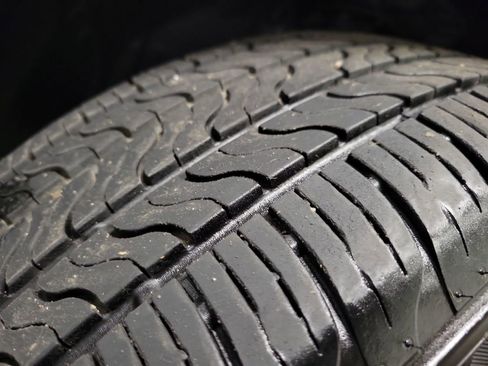 Used 2023 Nissan Rogue SV image 11