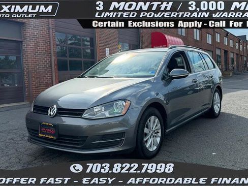 Used 2016 Volkswagen Golf S FWD image 1