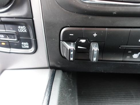 Used 2023 RAM 1500 Classic Warlock AWD/4WD image 43