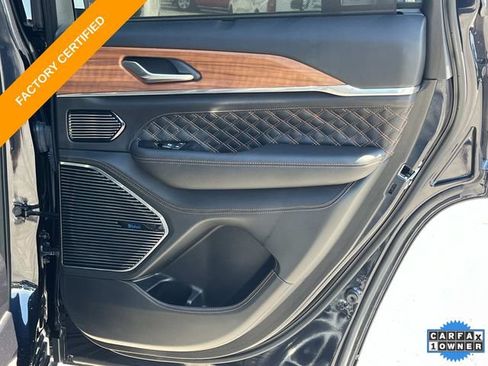 Certified 2022 Jeep Grand Cherokee Summit AWD/4WD image 25