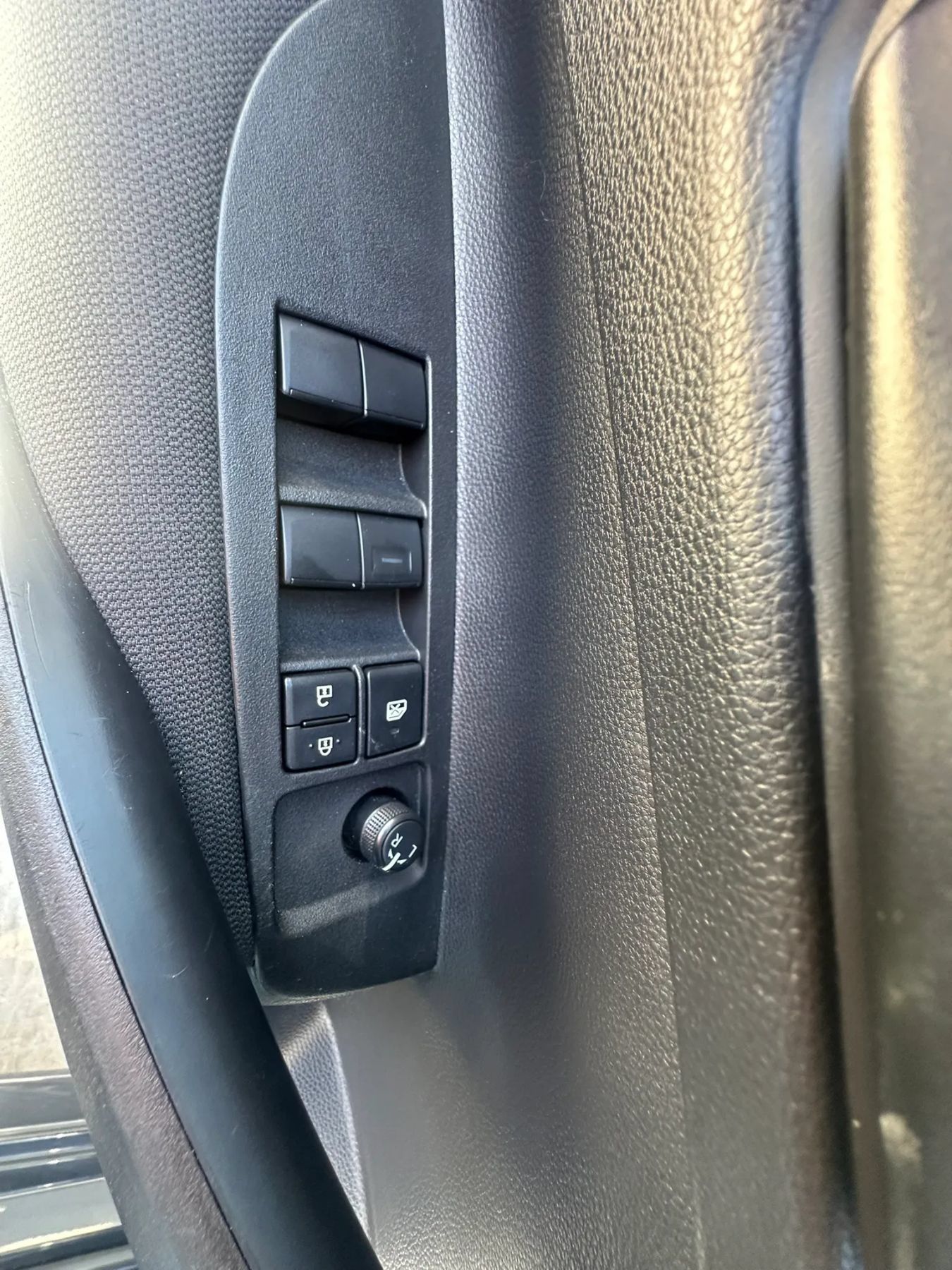 Used 2026 Toyota Corolla LE FWD image 33