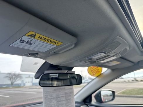 Used 2018 MAZDA MAZDA3 Touring image 35