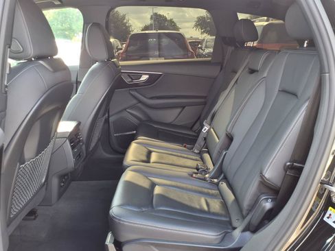 Used 2025 Audi Q7 2.0T Premium Plus AWD/4WD image 18