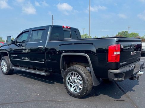 Used 2015 GMC Sierra 2500 Denali AWD/4WD image 5