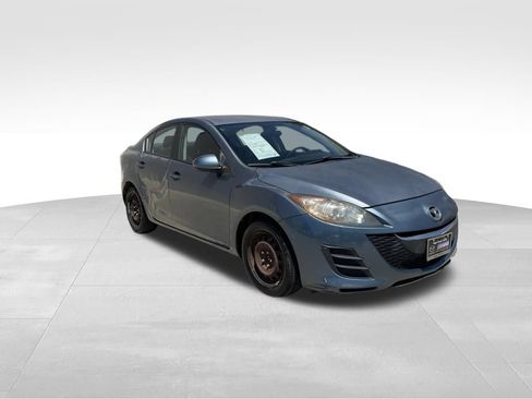 Used 2010 MAZDA MAZDA3 i Sport FWD image 3