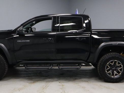 Used 2024 Chevrolet Colorado ZR2 w/ ZR2 Convenience Package III image 7