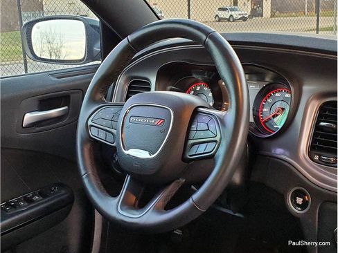 Used 2023 Dodge Charger SXT w/ Blacktop Package image 30