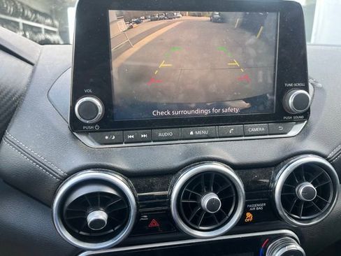 Certified 2021 Nissan Sentra SV image 19