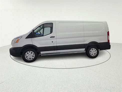 Used 2019 Ford Transit 250 130 Low Roof w/ Exterior Upgrade Package image 4