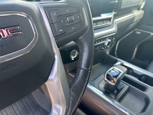 Used 2022 GMC Sierra 1500 SLT AWD/4WD image 11