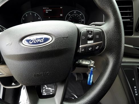 Used 2022 Ford Transit 350 XLT image 26