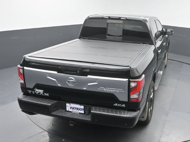 Used 2021 Nissan Titan Platinum Reserve w/ Moonroof Package AWD/4WD image 38