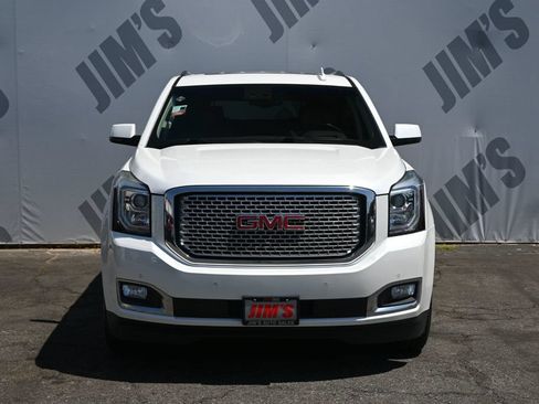 Used 2017 GMC Yukon XL Denali w/ Open Road Package AWD/4WD image 2