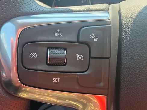 New 2026 Chevrolet Blazer LT w/ Convenience Package FWD image 17