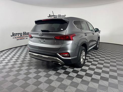 Used 2020 Hyundai Santa Fe SE w/ Cargo Package image 10