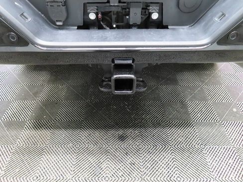 Used 2025 Chevrolet Silverado 2500 ZR2 w/ Technology Package image 38