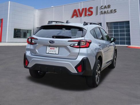 Used 2025 Subaru Crosstrek 2.0i Premium AWD/4WD image 6