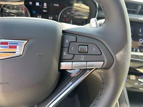 New 2025 Cadillac XT6 Sport w/ Technology Package image 27