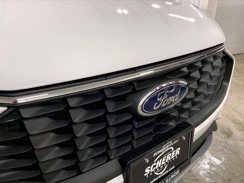 Used 2024 Ford Escape Active w/ Cold Weather Package image 28