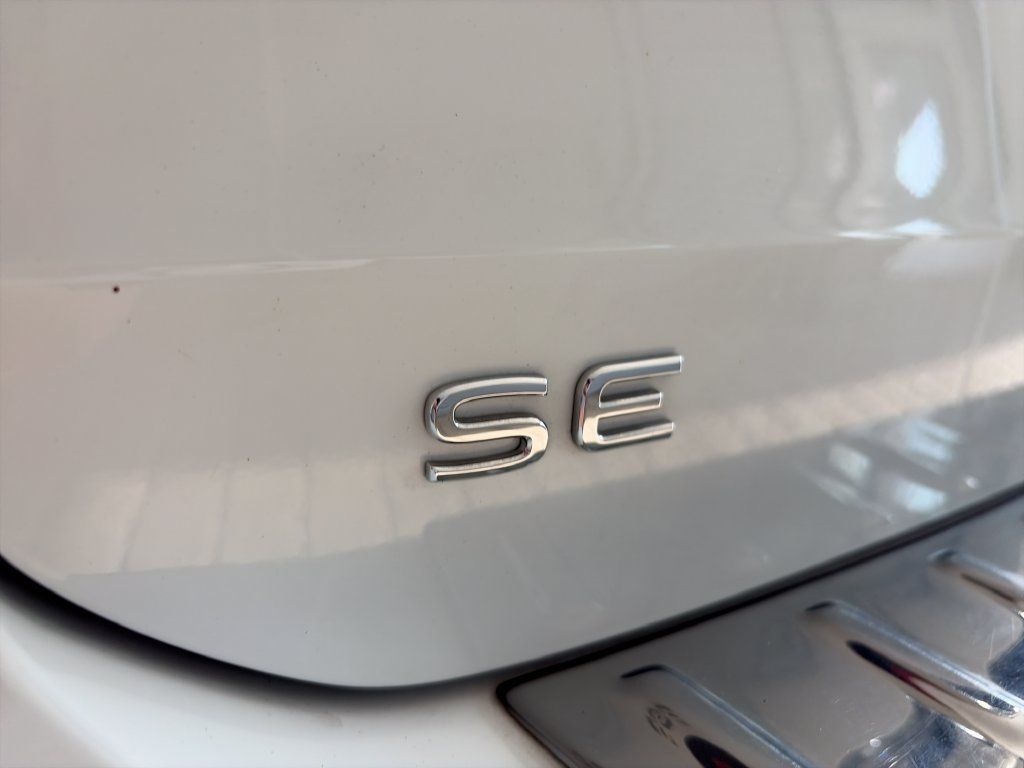 Certified 2023 Volkswagen Taos SE w/ Panoramic Sunroof Package FWD image 41